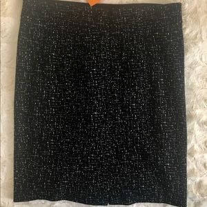 Cynthia Steffe Graffiti and White lined skirt NWT